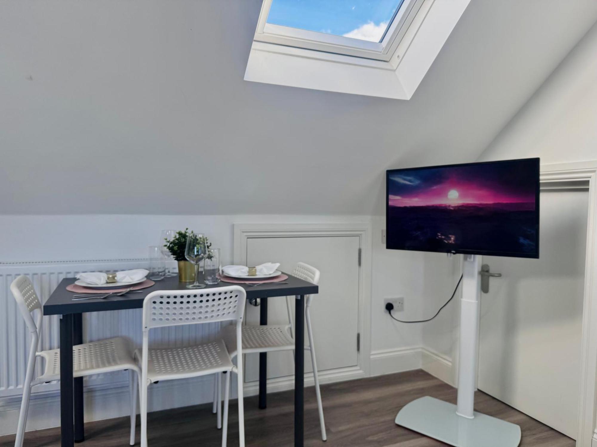 Bright Studio Loft 30Min To Central Londra Exterior foto