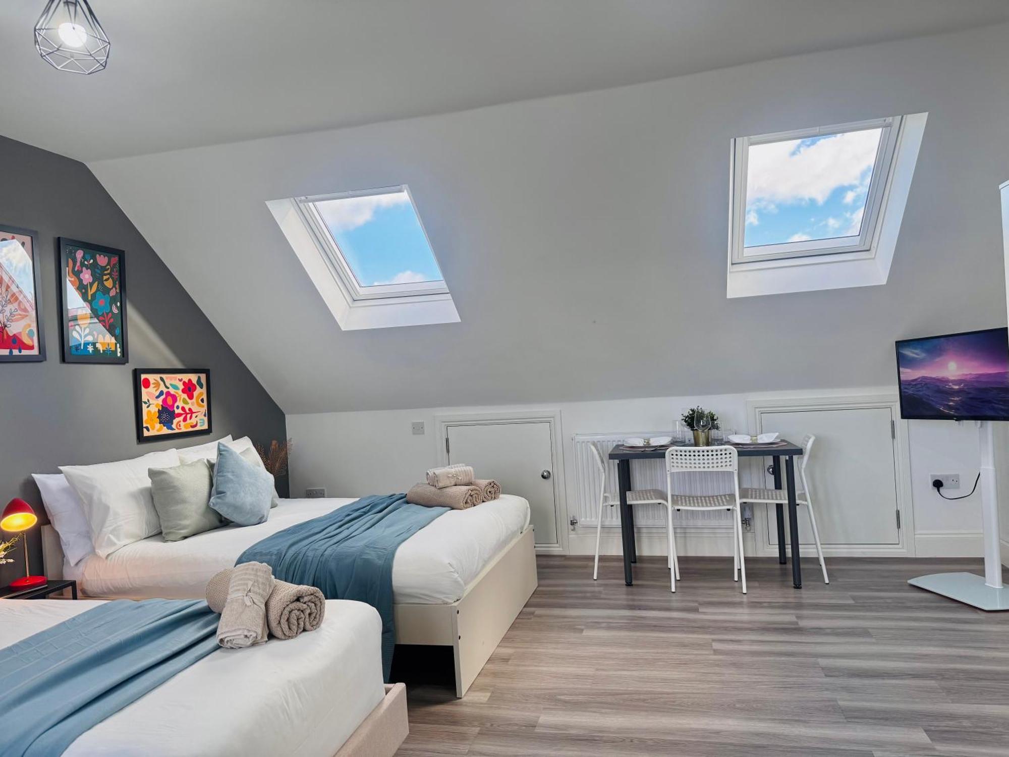 Bright Studio Loft 30Min To Central Londra Exterior foto
